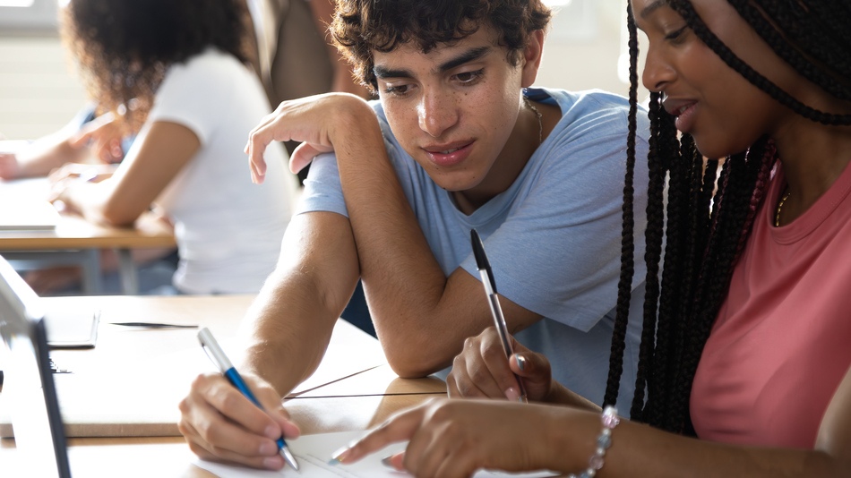 Método Montessori_Etapa de juventud o madurez se desarrolla desde los 18 hasta los 24 años