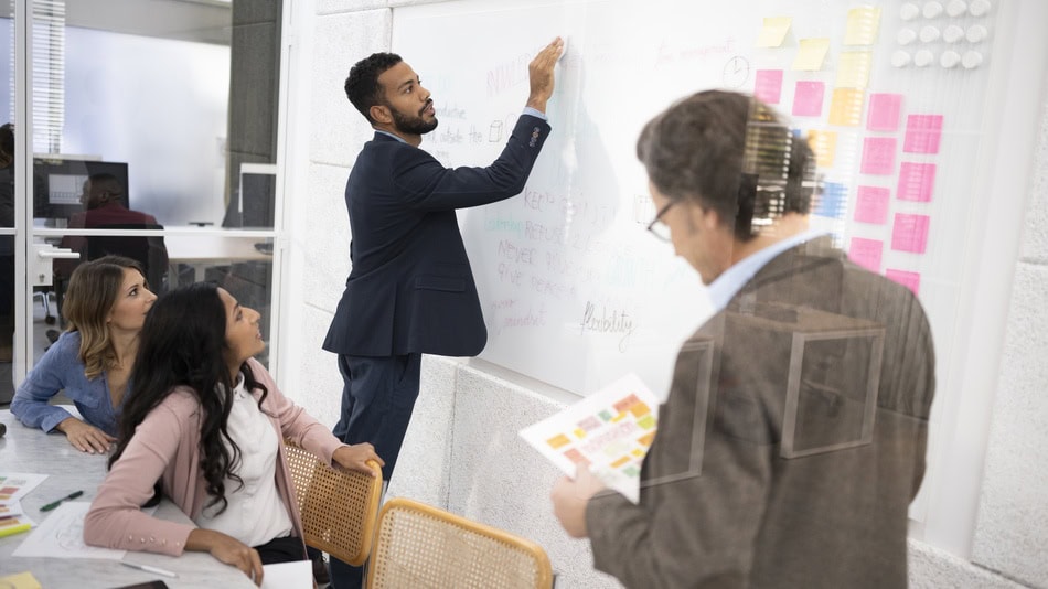 La certificación PMP® valida tus habilidades en gestión profesional y te abre puertas en múltiples industrias