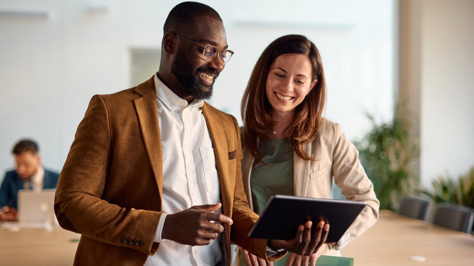 Los tipos de liderazgo empresarial que existen hoy son varios y se dividen, sobre todo, en estilos de liderazgo transformacional