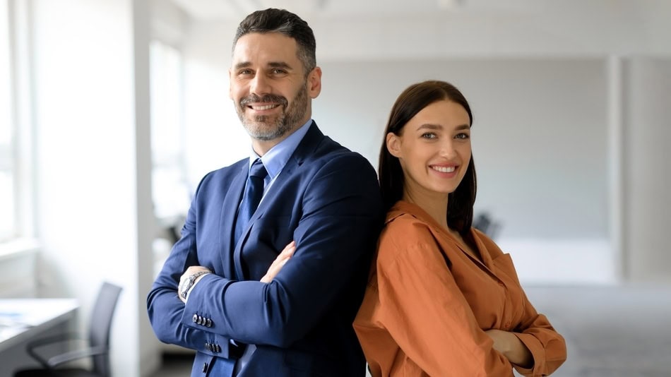 El CEO y el gerente general cumplen roles de suma importancia en el gobierno corporativo de una empresa