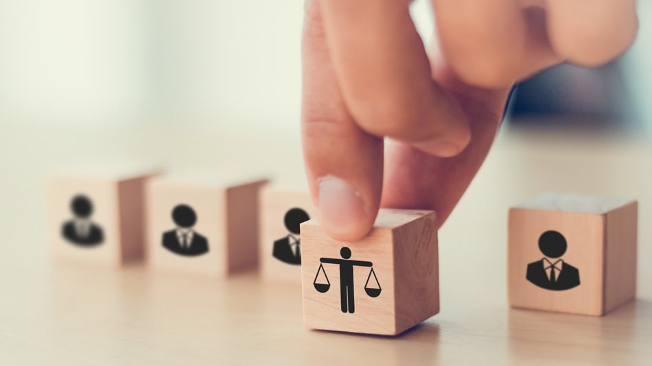 El derecho empresarial y corporativo en Perú es una rama del derecho privado