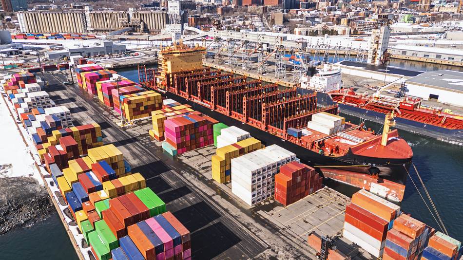 Los tratados de libre comercio del Perú son pactos que establecen las autoridades locales con gobiernos de otros países