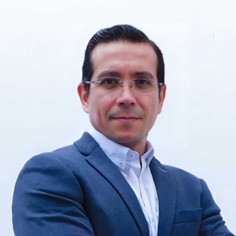 Christian Marcelo Donayre Montesinos, Experto asociado